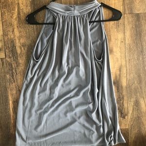 Grey tank/blouse 🤍